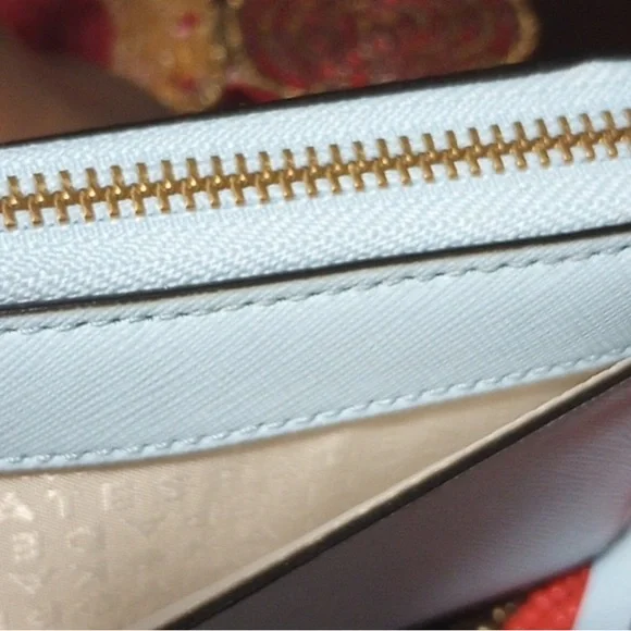 NEW KATE SPADE Zip Around Leather Wallet w/Glitter Box Perfect for Spring!! - Picture 12 of 15